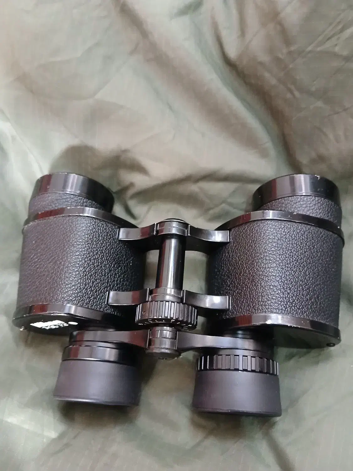 دوربیندوچشم|کوهنوردی و کمپینگ|شیراز, میدان قائم|دیوار