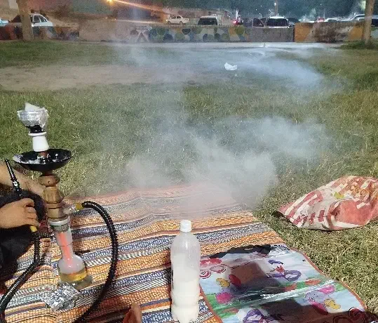 قلیون با چوب گردو|صنایع دستی و سایر لوازم تزئینی|شوشتر, |دیوار