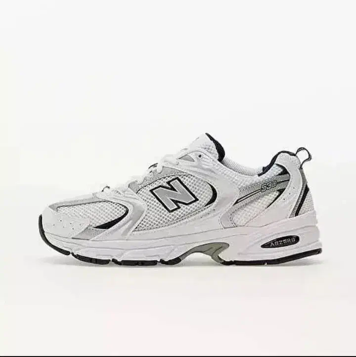 کفش کلی جزی|کیف، کفش، کمربند|نیشابور, مازول|دیوار