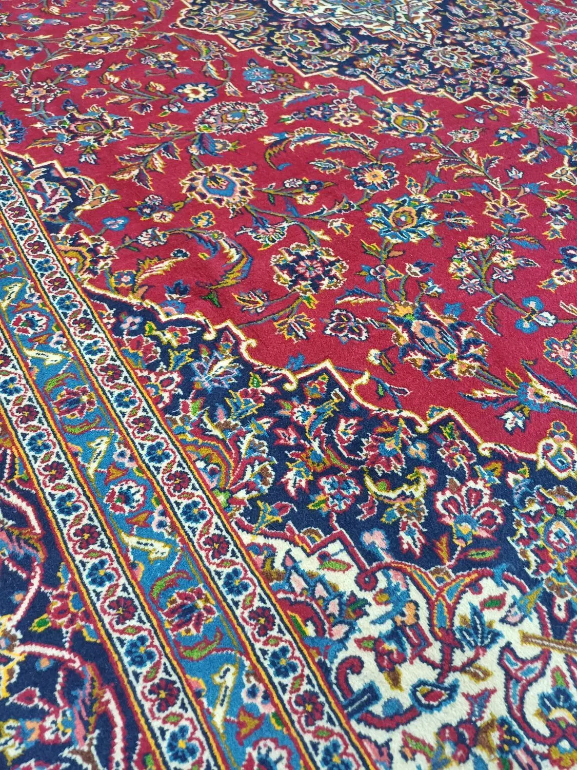 یک تخته فرش دستبافت ۱۲ متری کاشان در حد نو|فرش|کرج, فاز ۱ مهرشهر|دیوار