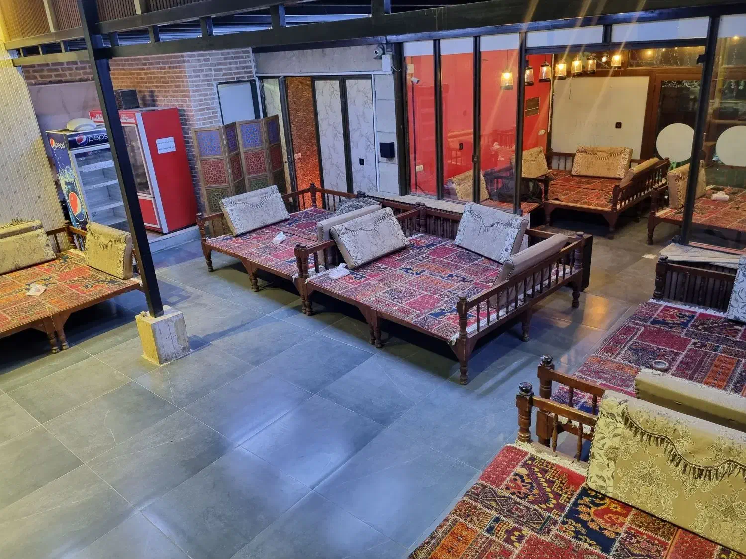 کارگر ساده جهت کار در رستوران در منطقه اتشگاه کرج|استخدام خدمات فروشگاه و رستوران|کرج, آتشگاه|دیوار