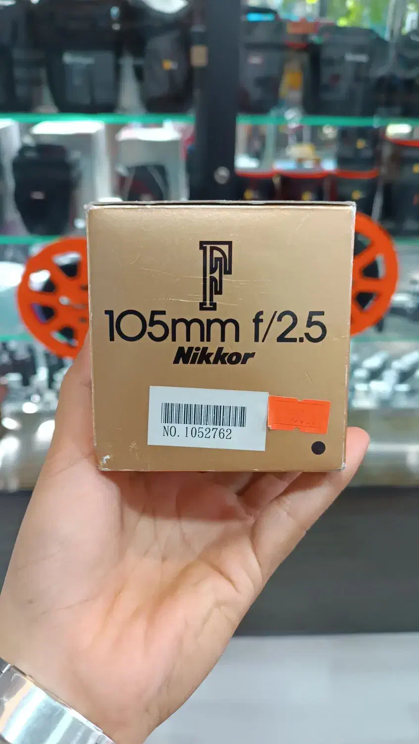 lens Nikon 105 F2.5|دوربین عکاسی و فیلم‌برداری|تهران, امام خمینی|دیوار