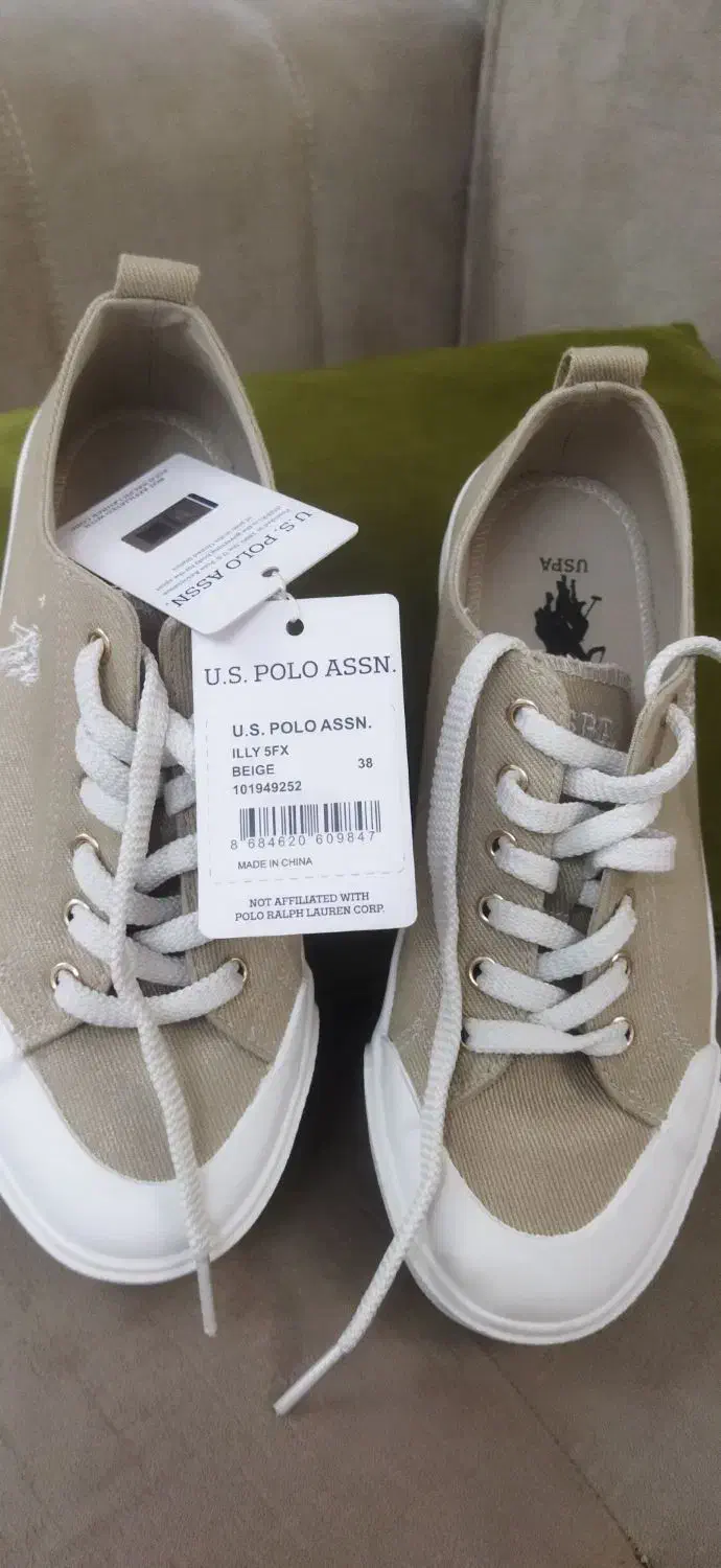 کتونی از ترکیه خریدم|کیف، کفش، کمربند|رشت, بلوار گیلان|دیوار