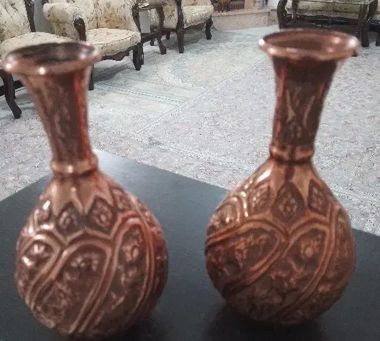 گلدان مسی حدودا ۸۰ ساله|کلکسیون اشیاء عتیقه|تهران, شهرک محلاتی|دیوار