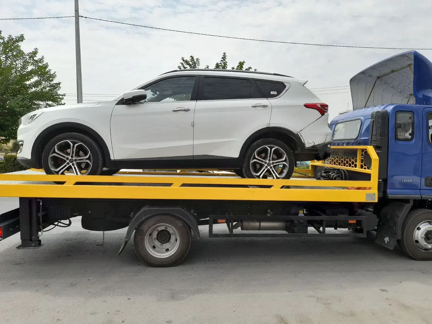 خودروبر شبانه‌روزی  حمل خودرو به شهر ها واستان ها|خدمات حمل و نقل|مرودشت, ژیان|دیوار