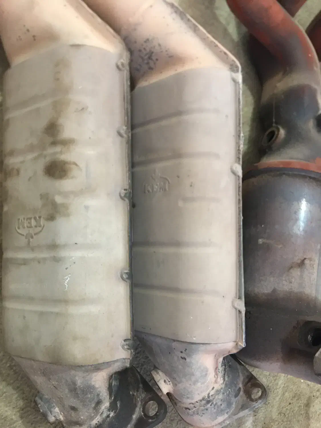 خریدو فروش کاتالیزور خاک اگزوز خودرو|قطعات یدکی و لوازم جانبی|کرمان, |دیوار