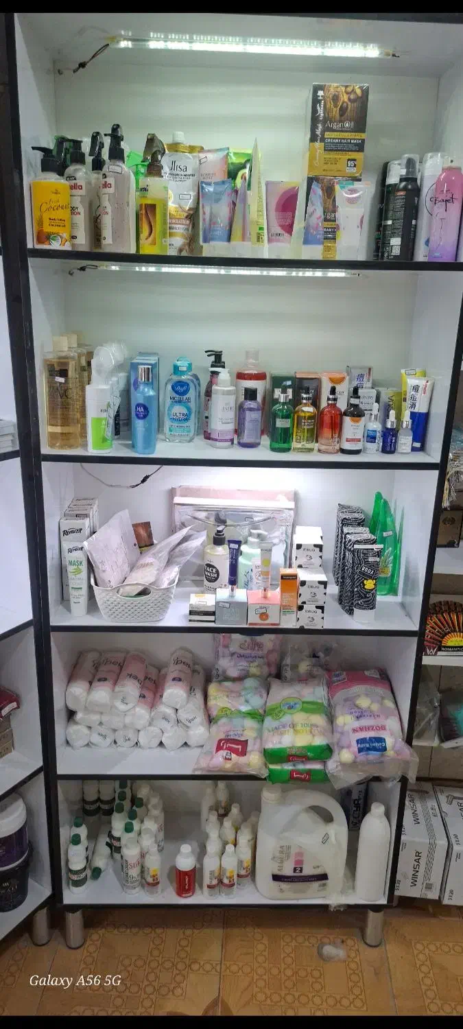 کل لوازم آرایشی وبهداشتی ب قیمت فاکتور بفروش میرسد|آرایشی، بهداشتی، درمانی|شال, |دیوار