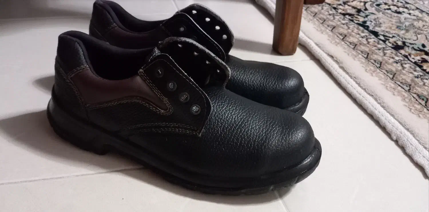 کفش ایمنی نو سایز ۴۱|کیف، کفش، کمربند|رشت, پل تالشان|دیوار