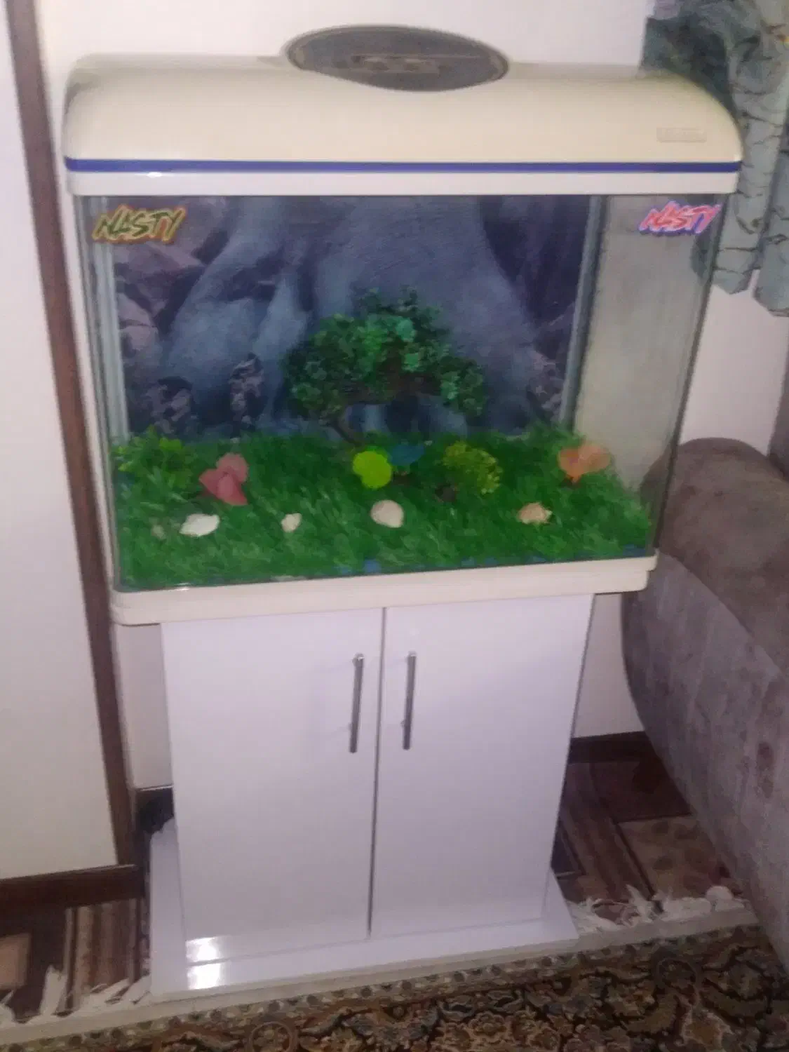 زیبا وتمیز با پایه درحد نو بادماسنج دیجیتالی درب|ماهی|تهران, گلچین|دیوار