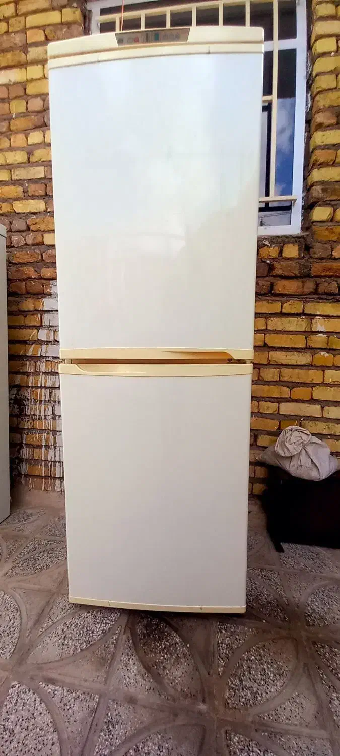 یخچال وتلوزیون|تلویزیون و پروژکتور|الیگودرز, |دیوار