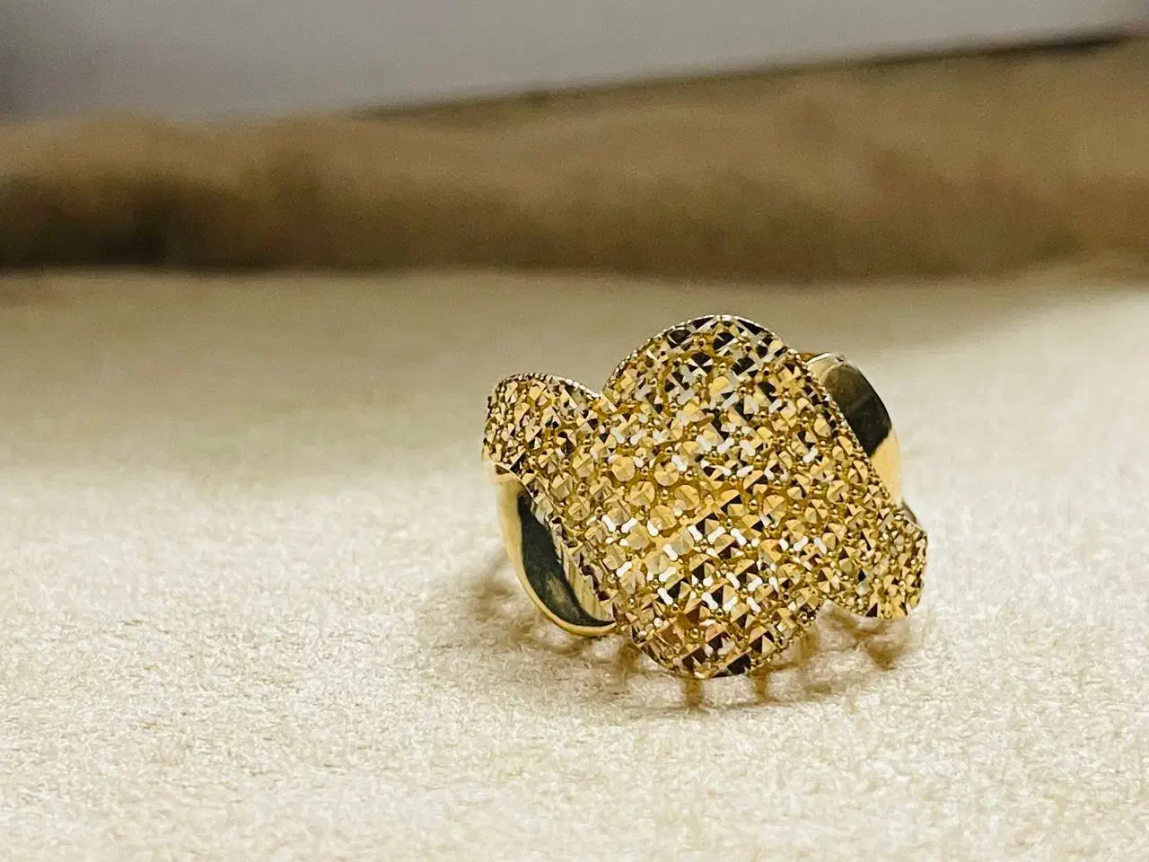 طلا نو نو|جواهرات|تربت جام, المهدی|دیوار