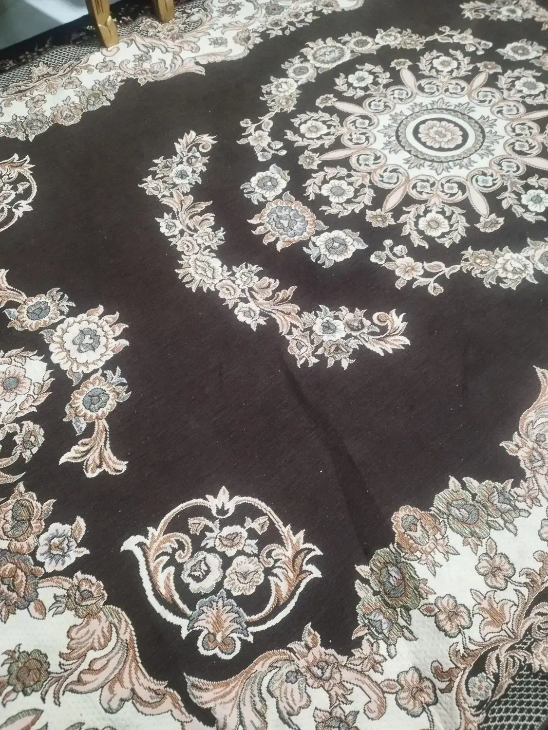 روفرشی|روفرشی|کرج, حصارک بالا|دیوار