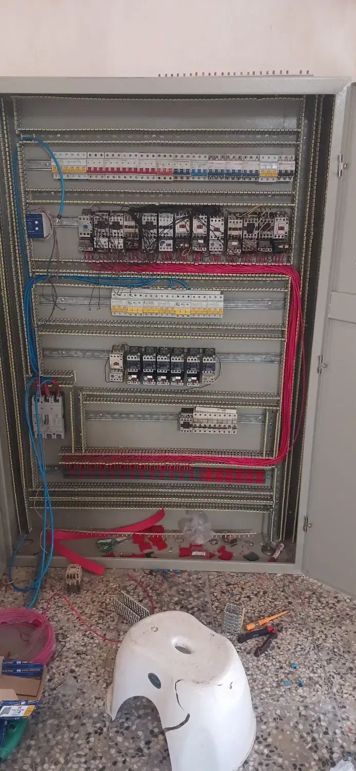 برق کار ساختمانی و صنعتی|خدمات پیشه و مهارت|شوش, |دیوار