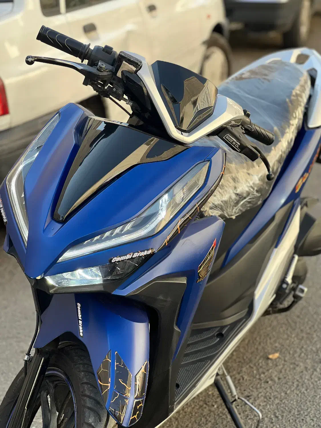 طرح کلیک  1401 ابی کاربنی سالم|موتورسیکلت|کرج, گوهردشت|دیوار