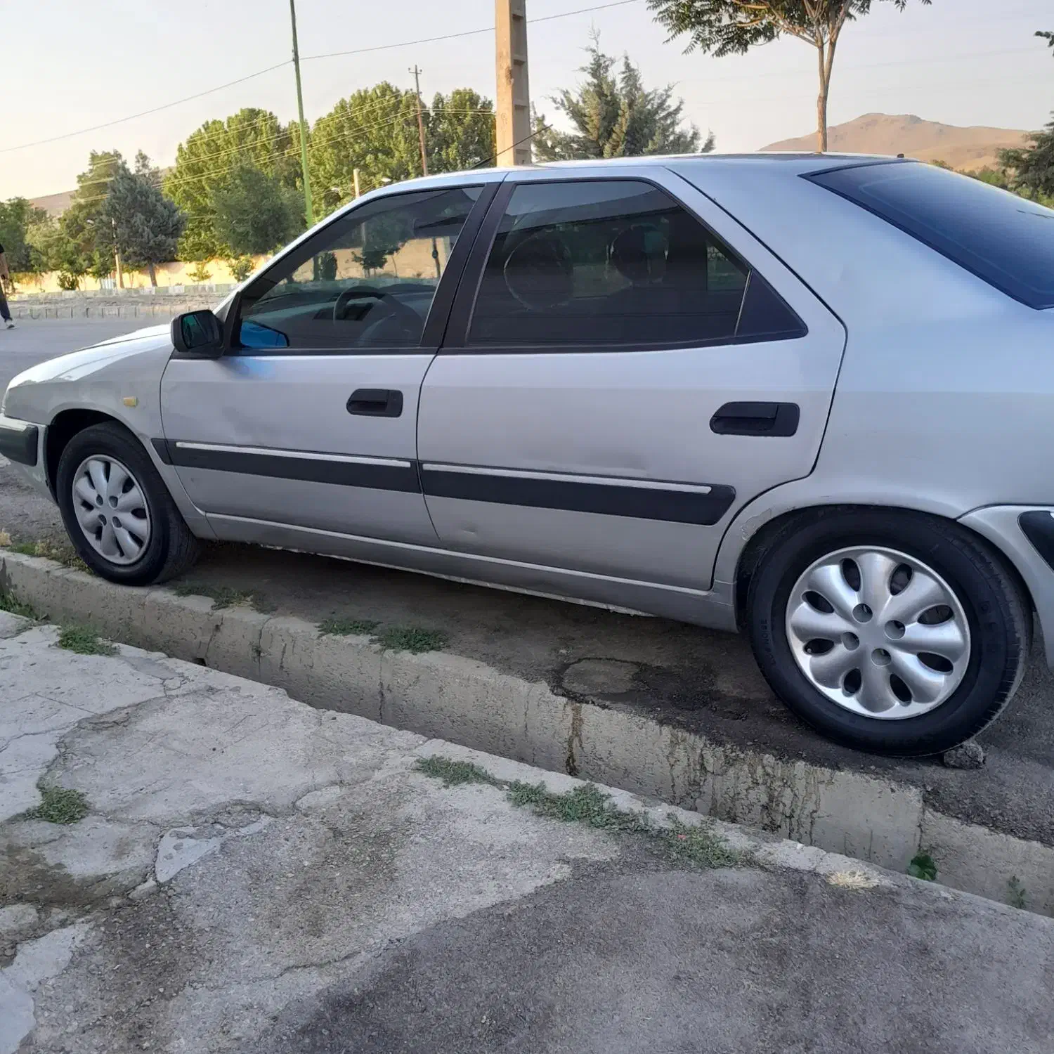 زانتیافروشی  sx|خودرو سواری و وانت|الیگودرز, |دیوار