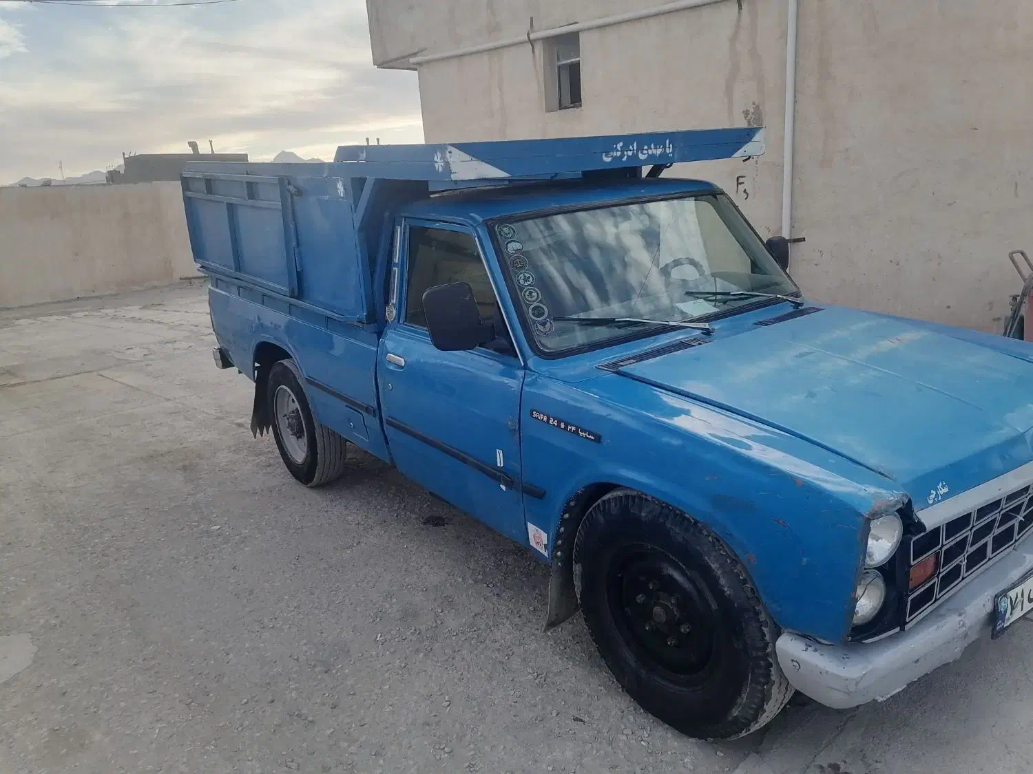 نیسان مدل ۹۰تناژ پایین|خودرو سواری و وانت|هلالی, |دیوار