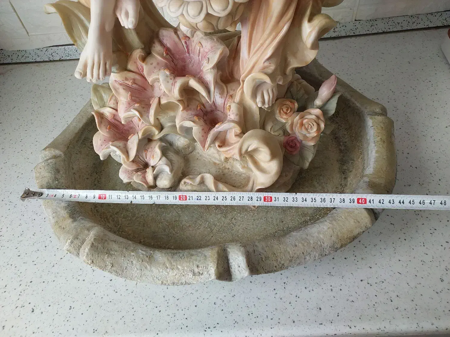 آبنما|مجسمه، تندیس، ماکت|پرند, فاز ۵|دیوار