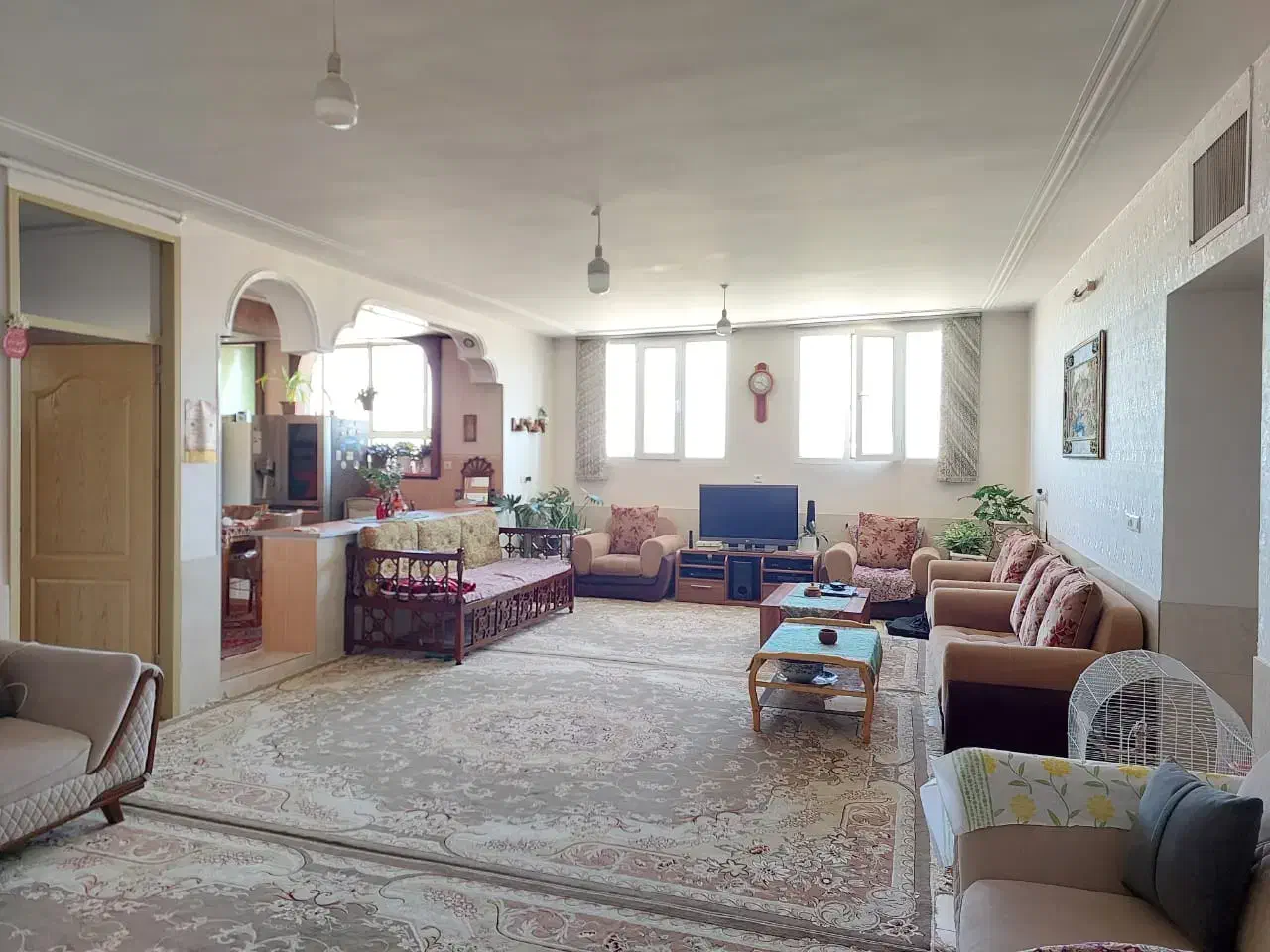 آپارتمان ۱۵۰ متر / طبقه اول / بلوار استقلال|فروش آپارتمان|آباده, |دیوار