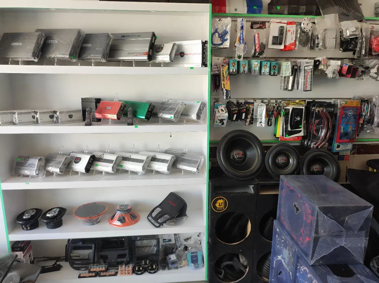 لوازم لوکس،صوتی وتصویری خودرو|قطعات یدکی و لوازم جانبی|طبس, |دیوار