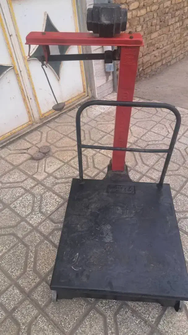 ترازوباسکول سنگی|فروشگاه و مغازه|نیشابور, پنجراه|دیوار