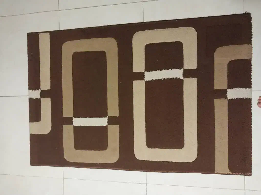 ۲عدد پادری|پادری|فردیس, منظریه|دیوار