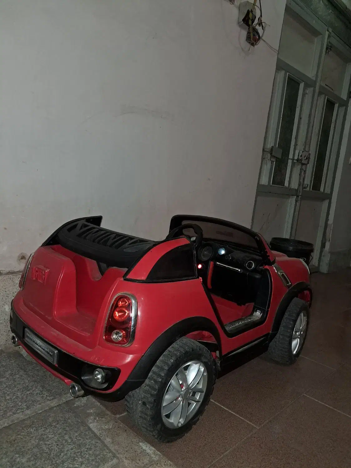 ماشین شارژی کودک|اسباب‌بازی بچه|اهر, |دیوار