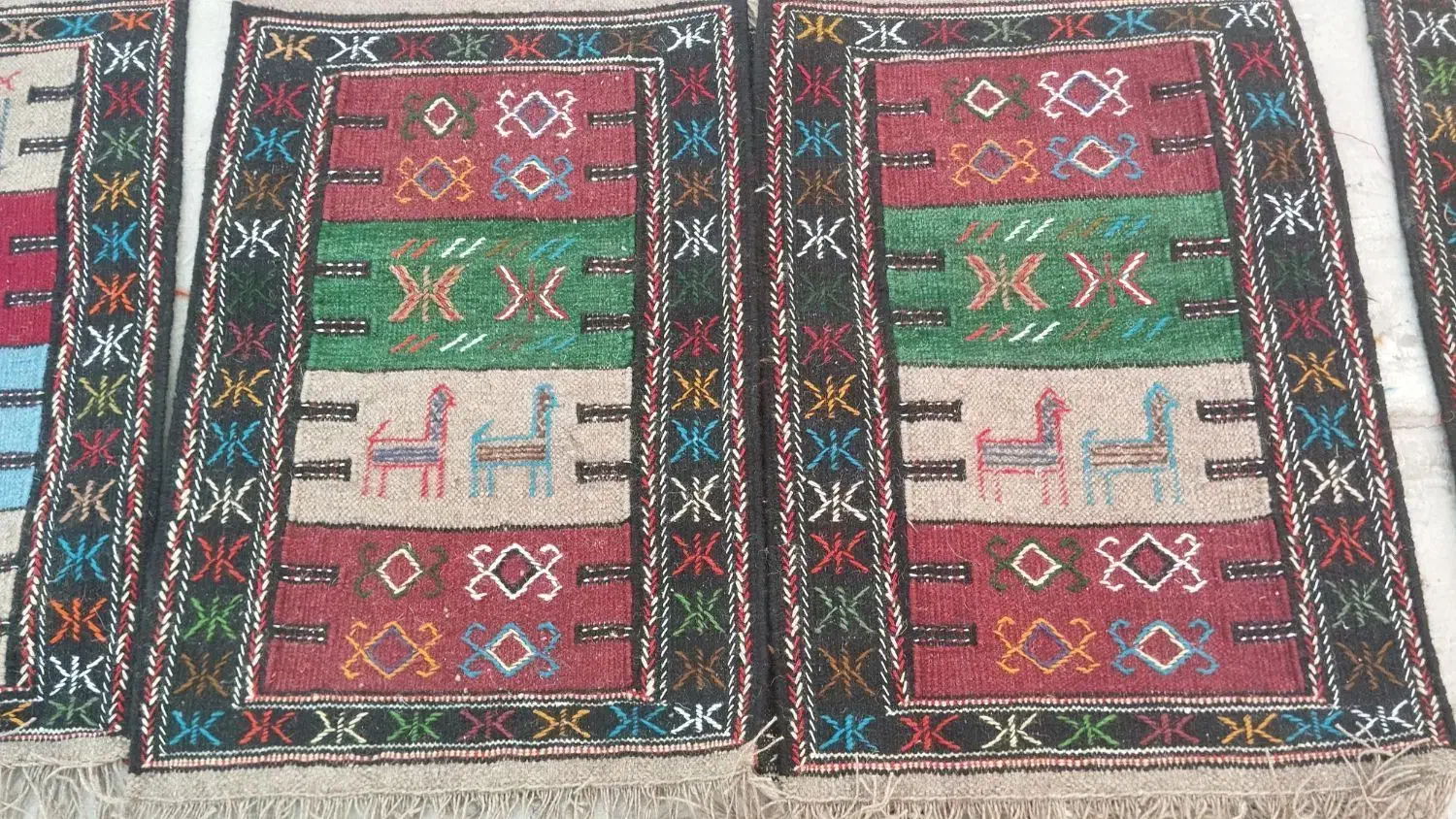 پادری دستباف|پادری|بجنورد, |دیوار