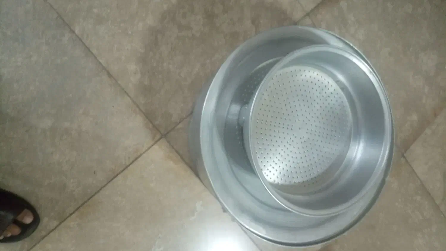 قابلمه|ظروف پخت‌وپز|ری, فیروزآبادی|دیوار