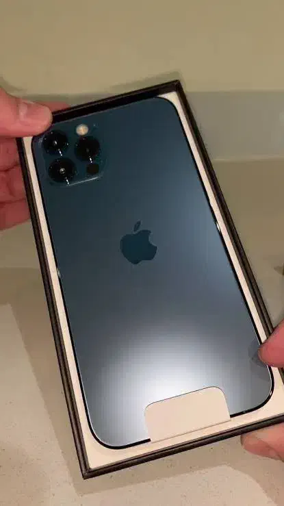 ایفون۱۲پرو معاوضه دارم فقط|موبایل|بیرجند, |دیوار