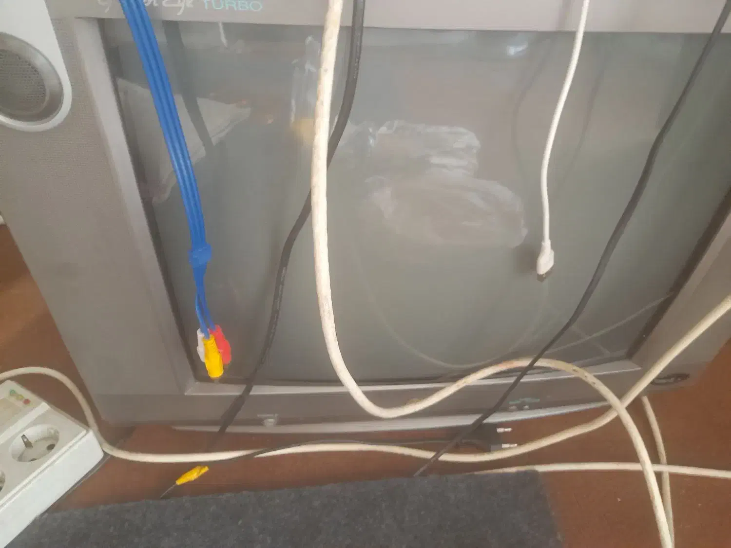 فرش تلوزیون گاز|فرش|آق قلا, |دیوار