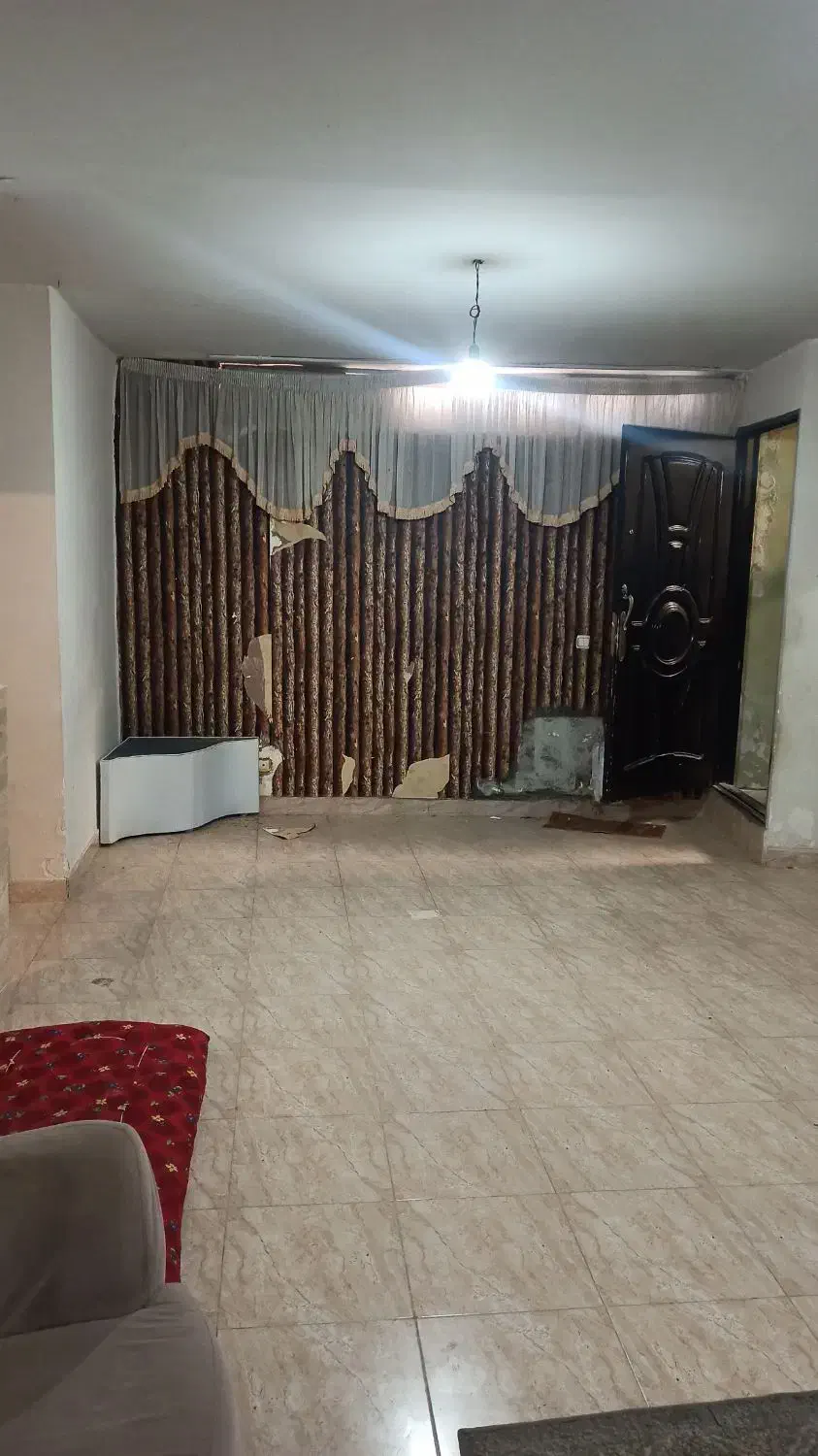 آپارتمان 100 متری * دوخواب * تک واحدی *|فروش آپارتمان|بومهن, |دیوار