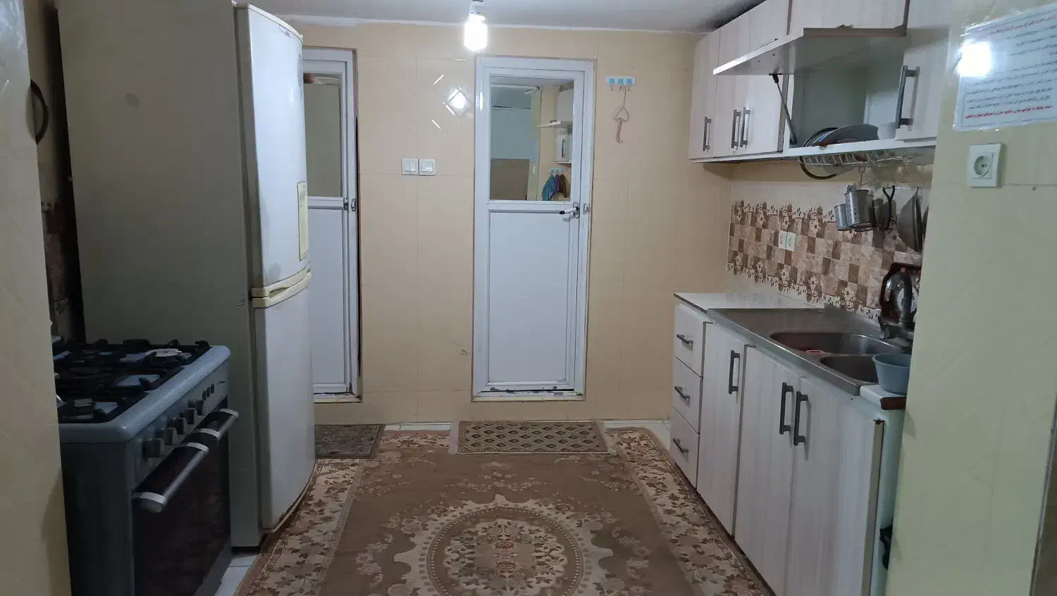 خانه ویلایی نزدیک به حرم اجاره روزانه|اجارهٔ خانه و ویلا|مشهد, چهنو|دیوار