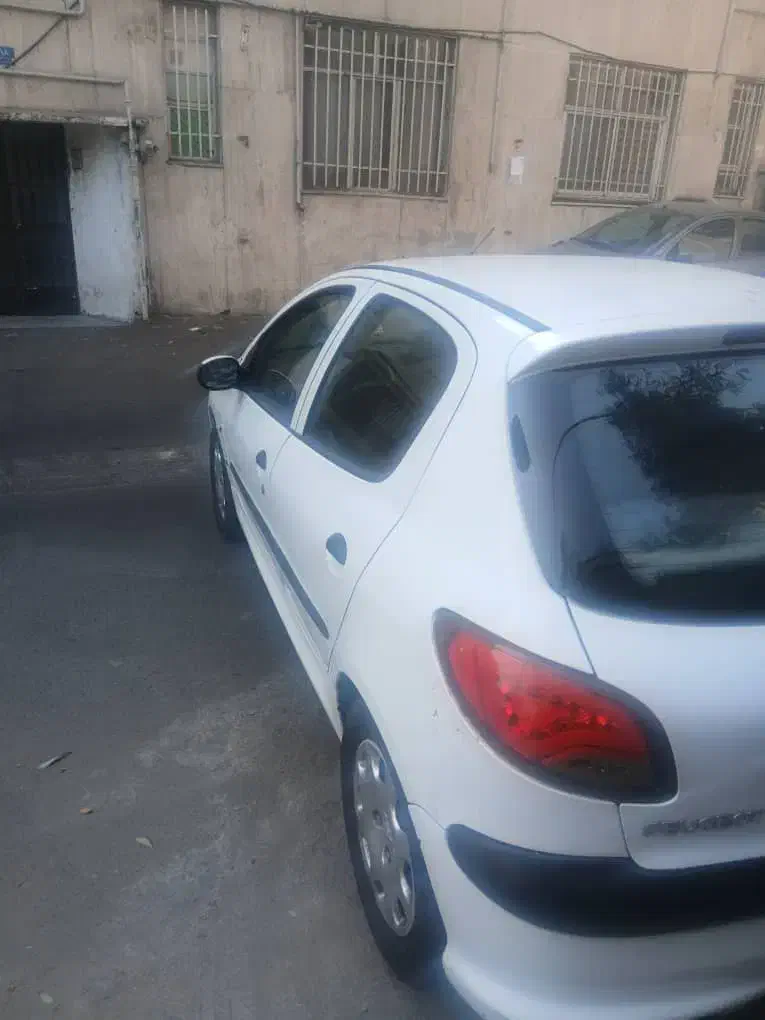 پژو ۲۰۶ تیپ ۵ مدل ۹۴|خودرو سواری و وانت|تهران, حشمتیه|دیوار