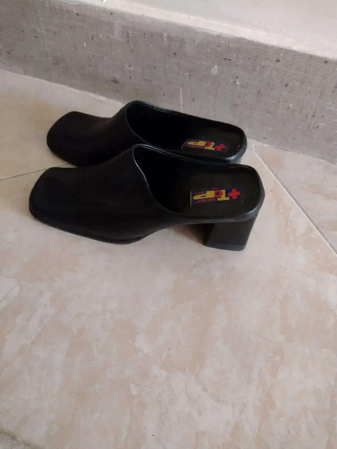 صندل تابستانه|کیف، کفش، کمربند|اصفهان, بهارستان|دیوار