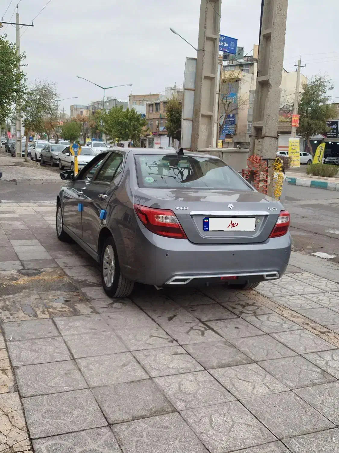 دنا پلاس مدل۱۴۰۰تیپ۲عروسک|خودرو سواری و وانت|کرمانشاه, |دیوار