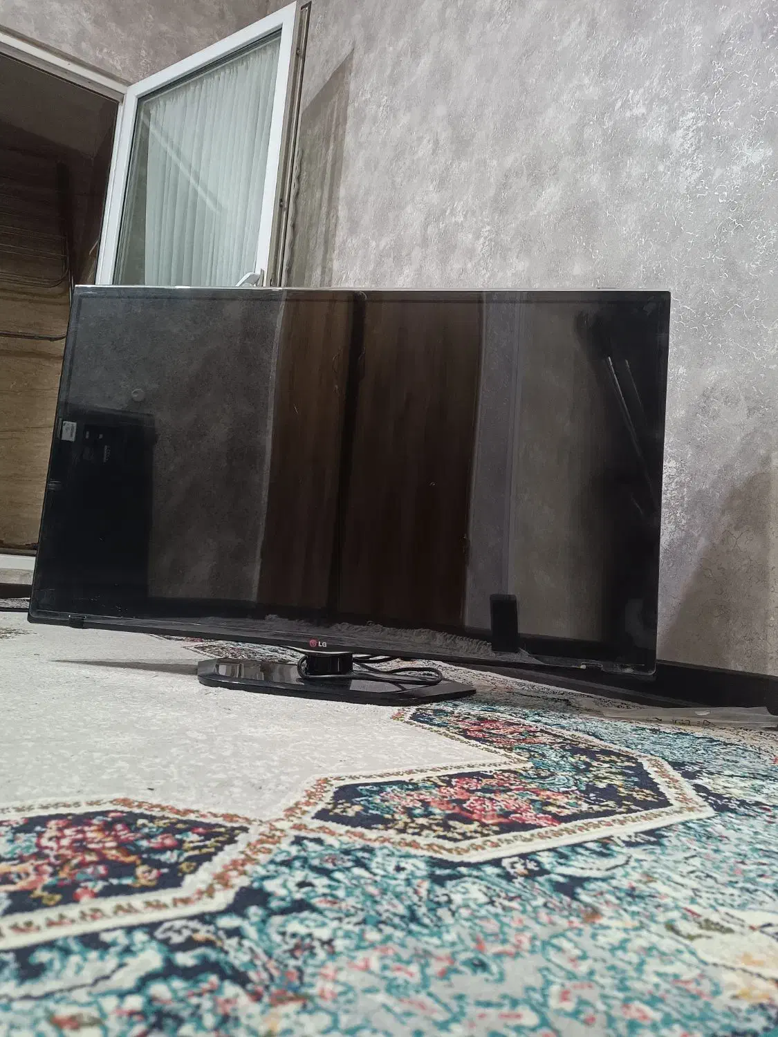 تلویزیون ال جی 42 اینچ|تلویزیون و پروژکتور|اسلام‌شهر, شهرک مهدیه|دیوار