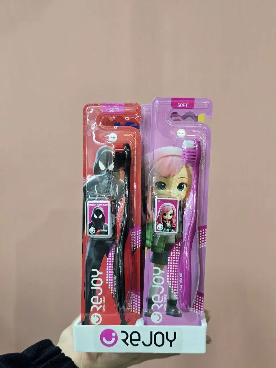 فروش ویژه انواع مسواک و دهانشویه باکیفیت|آرایشی، بهداشتی، درمانی|شهرضا, |دیوار