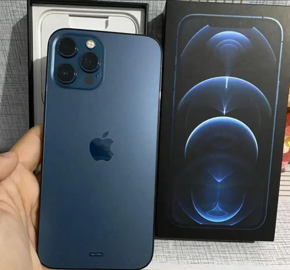 گوشی Iphone 12 pro|موبایل|شاهین‌شهر, خبرنگار|دیوار