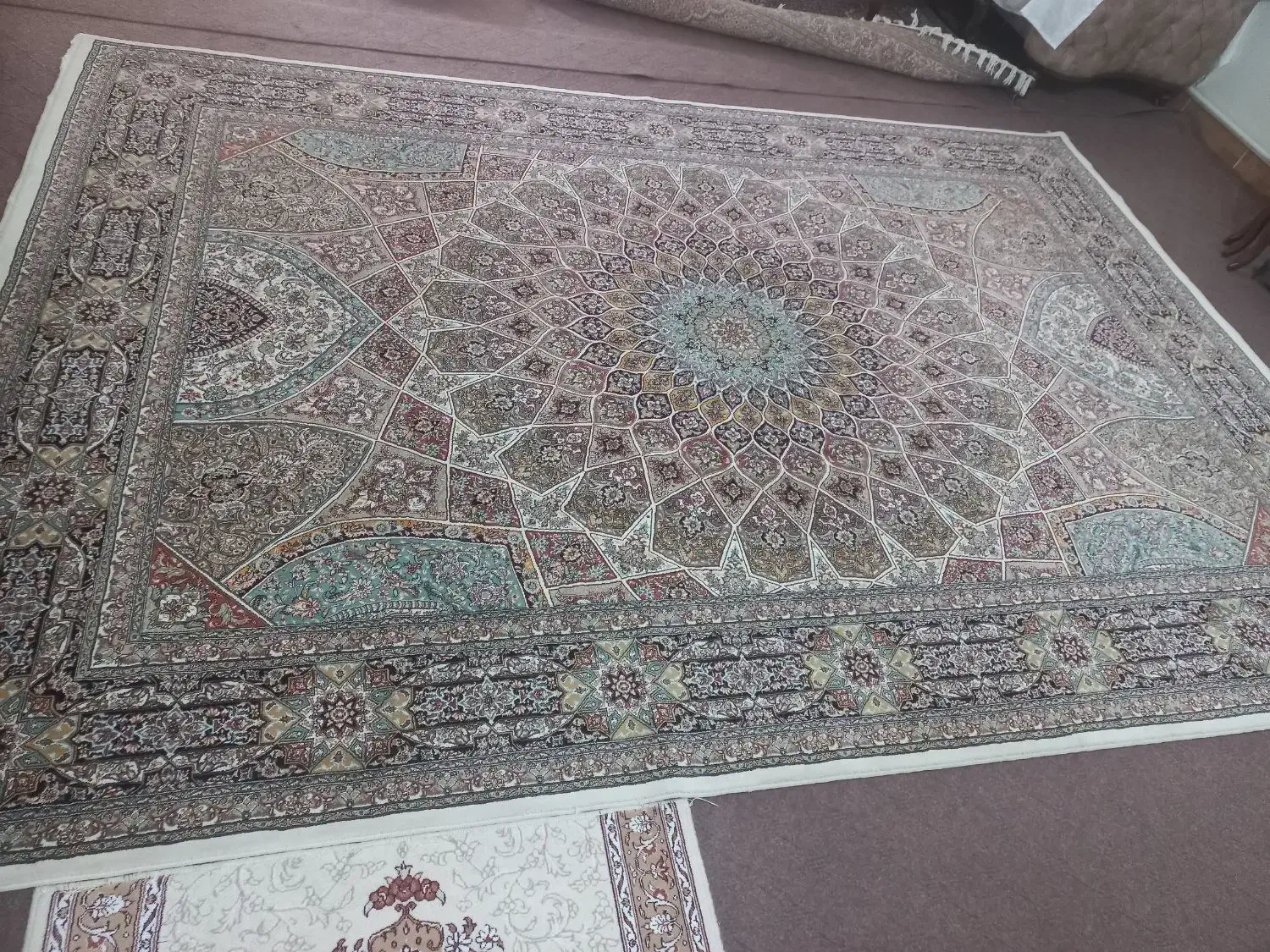 فرش ۹متری|فرش|خسروشاه, |دیوار