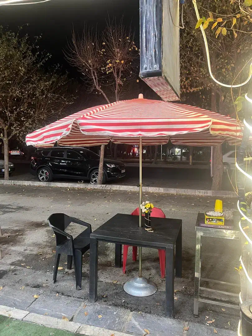 میزو صندلی در حد نو فروشی|کافیشاپ و رستوران|کرج, کوی زنبق|دیوار