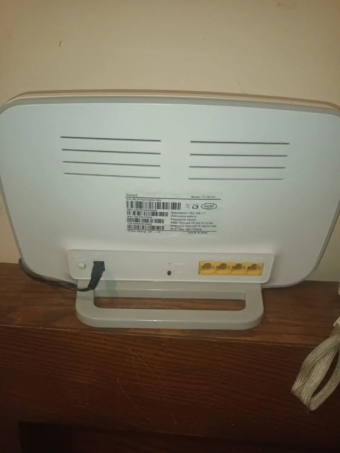 مودم جدید ایرانسل i60 E1 4g & tdlt درحد نو|مودم و تجهیزات شبکه|تهران, گلستان (شهرک راه آهن)|دیوار