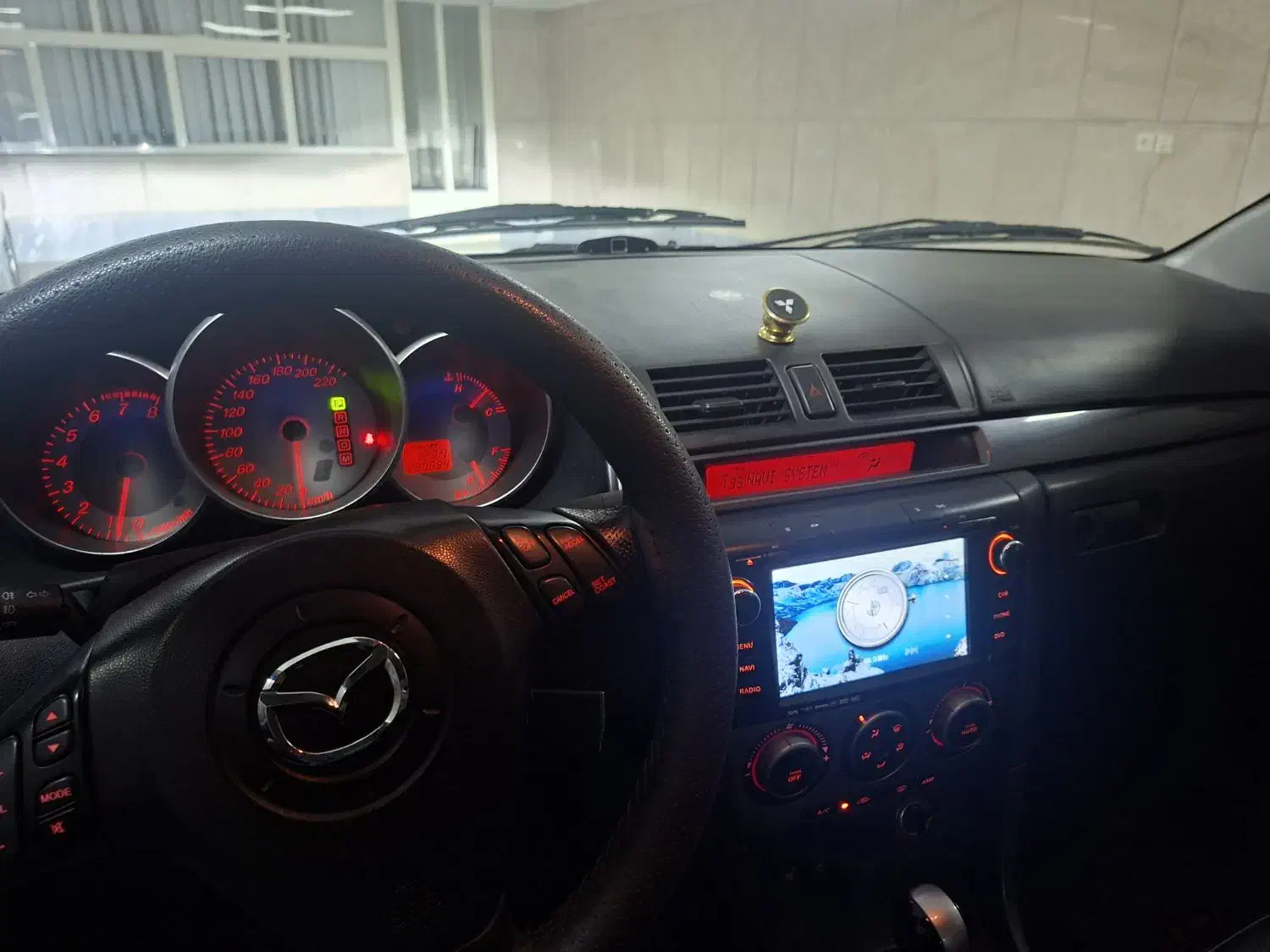 مزدا ۳ قدیم در حد|خودرو سواری و وانت|اصفهان, سعادتآباد|دیوار