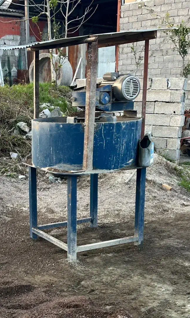 میکسر تکفاز ۴ اسب|ماشین‌آلات صنعتی|رشت, پاستوریزه|دیوار