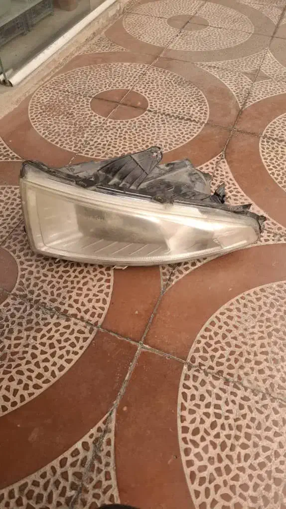 چراغ خودرو برلیانس|قطعات یدکی و لوازم جانبی|بومهن, |دیوار