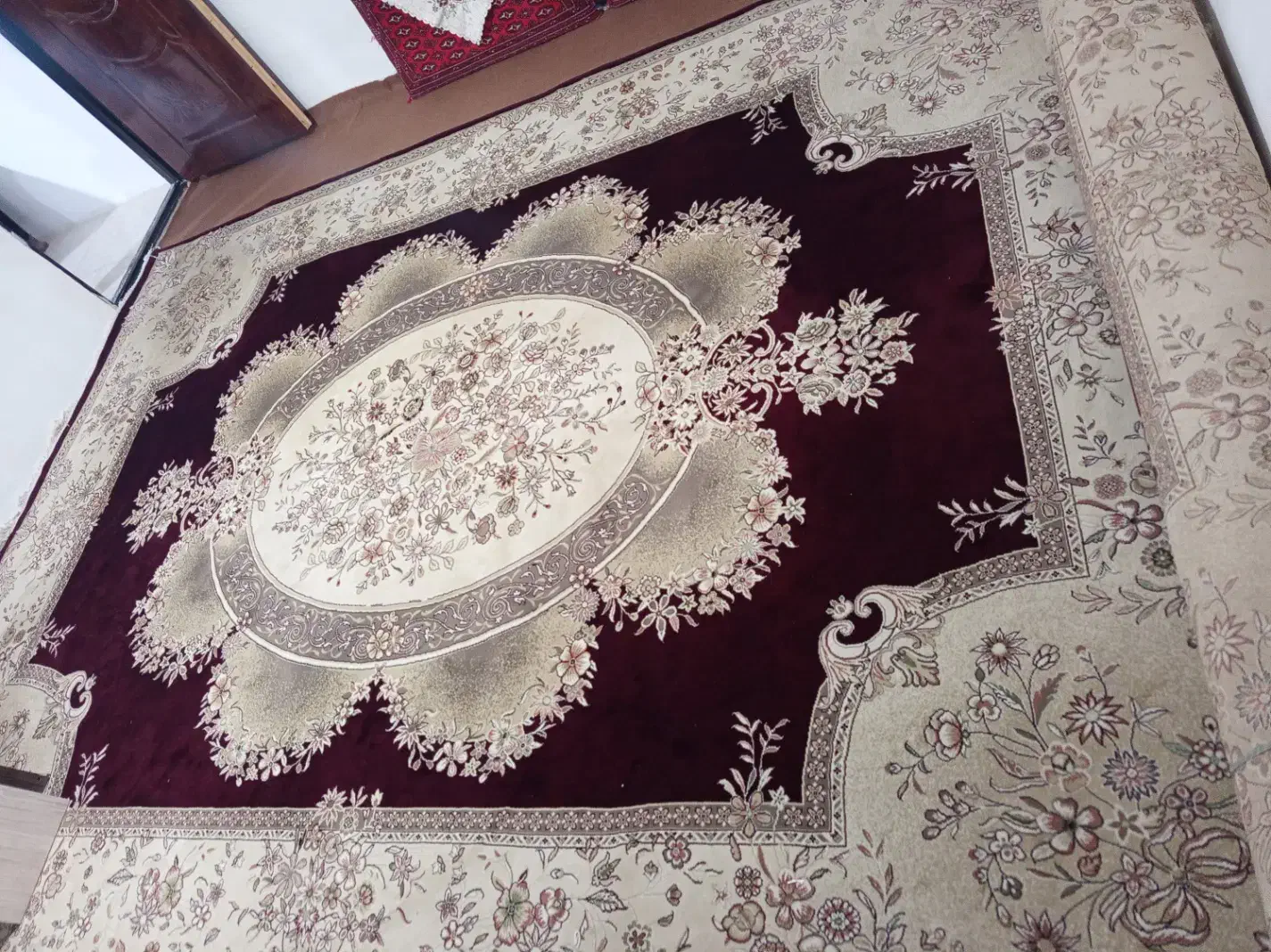 جفت فرش 12 متری|فرش|تاکستان, |دیوار