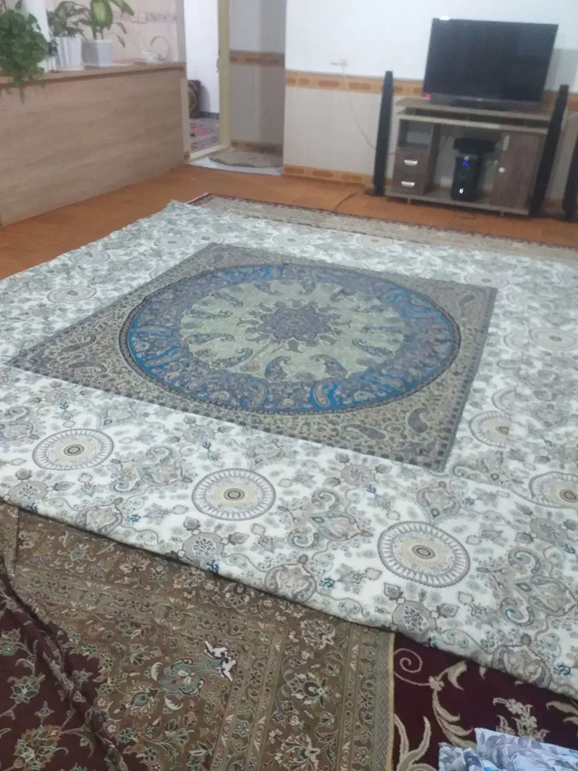 لحاف کرسی|رختخواب، بالش، پتو|ساوه, |دیوار