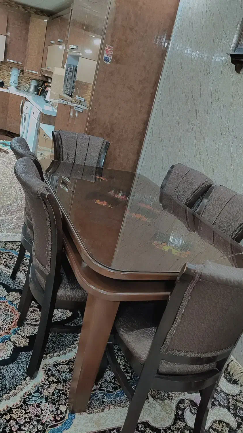 میز ۶ نفره|میز و صندلی غذاخوری|بندر ماهشهر, |دیوار