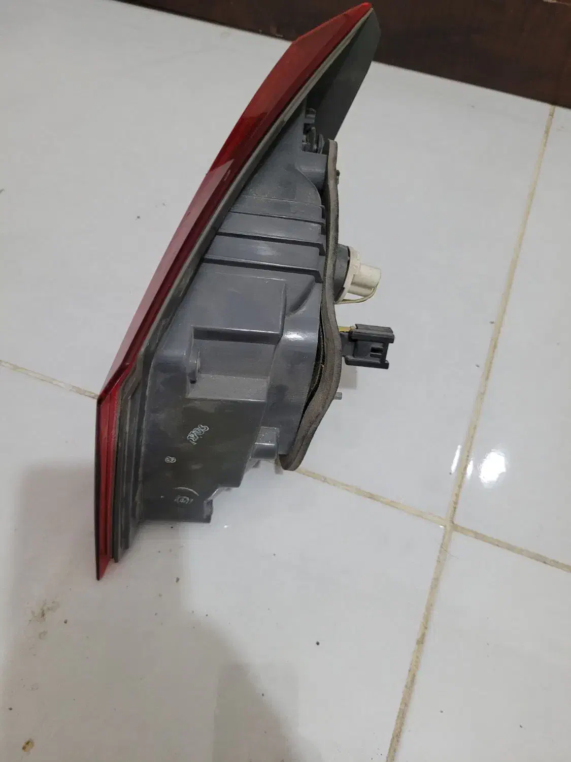 چراغ خطر عقب رنو سفران- نصب روی صندوق سمت راننده|قطعات یدکی و لوازم جانبی|چابهار, |دیوار