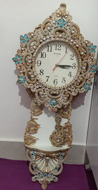 ساعت دیواری|ساعت دیواری و تزئینی|بوئین زهرا, |دیوار