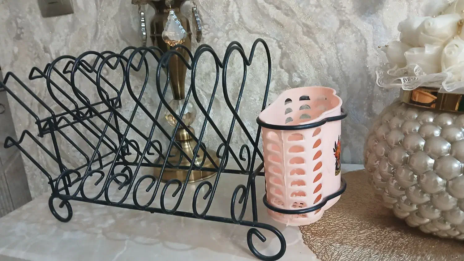 آبچکان|آبچکان و نظمدهنده ظروف|قدس, شهرقدس|دیوار